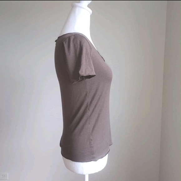 Armani Collezioni Luxury Designer Romantic Whimsy Tee Shirt US 6 - Picture 3 of 6